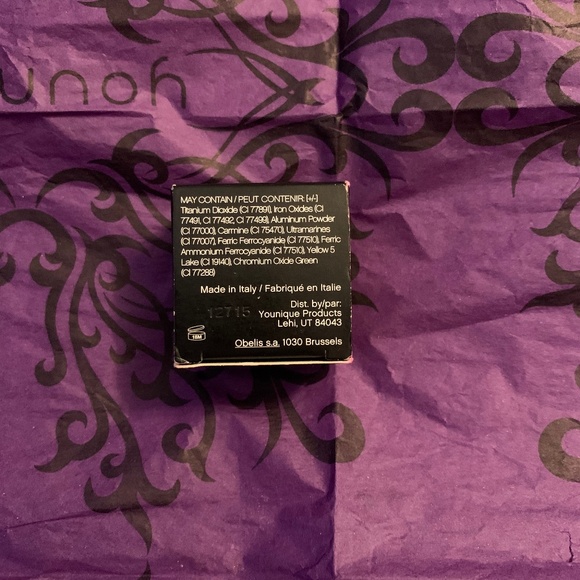 Splurge Cream Eyeshadow - Picture 4 of 5